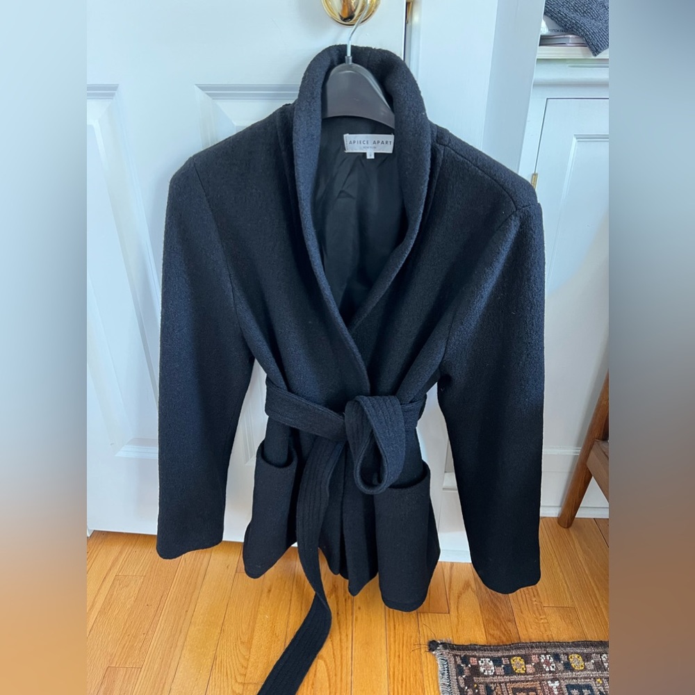 NEW without tags. Apiece Apart BIG SUR blazer. Black size small. Stunning!